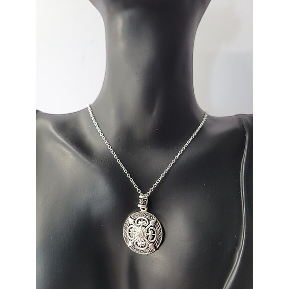 Vintage Necklace Chain Pendant Round Arrows Crystal Shield Jewelry Costume - Picture 1 of 10